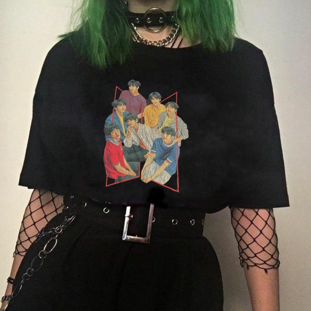 Oversized S/M Distressed BTK Speak Yourself Stadium Tour Concert Tee❤️‍🔥